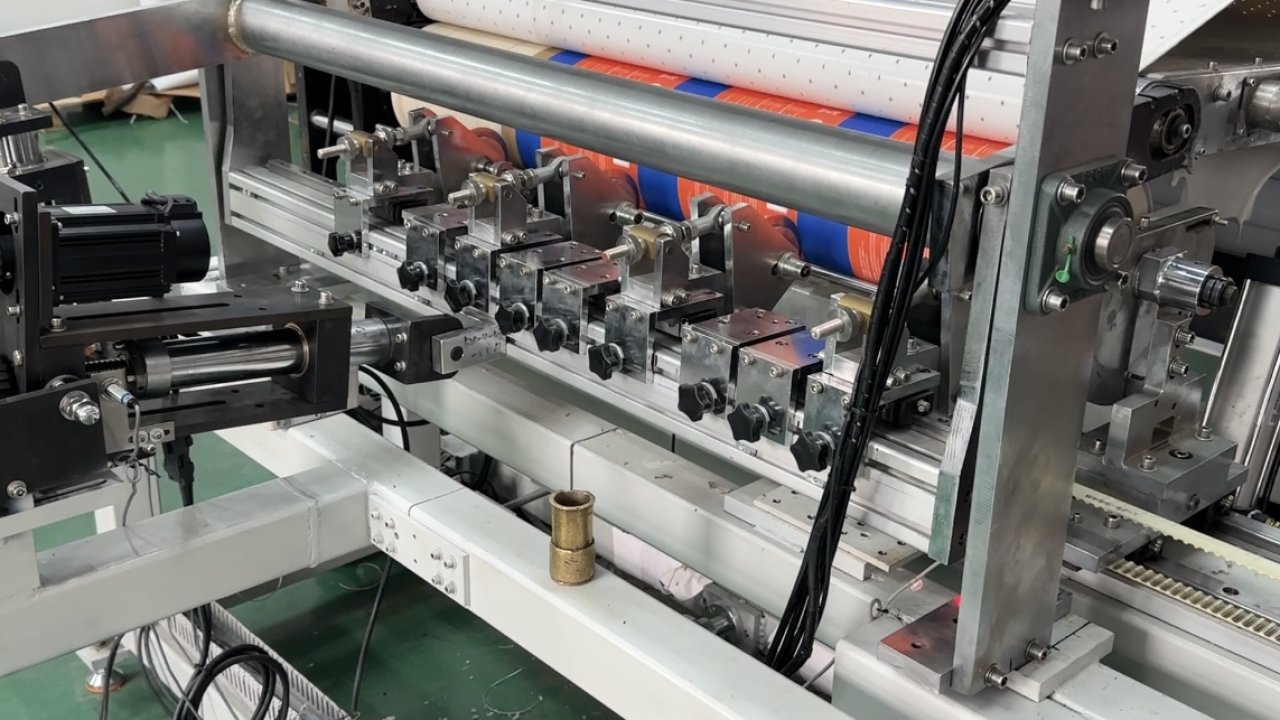 Water Glue Paper Tube Labeling Machine